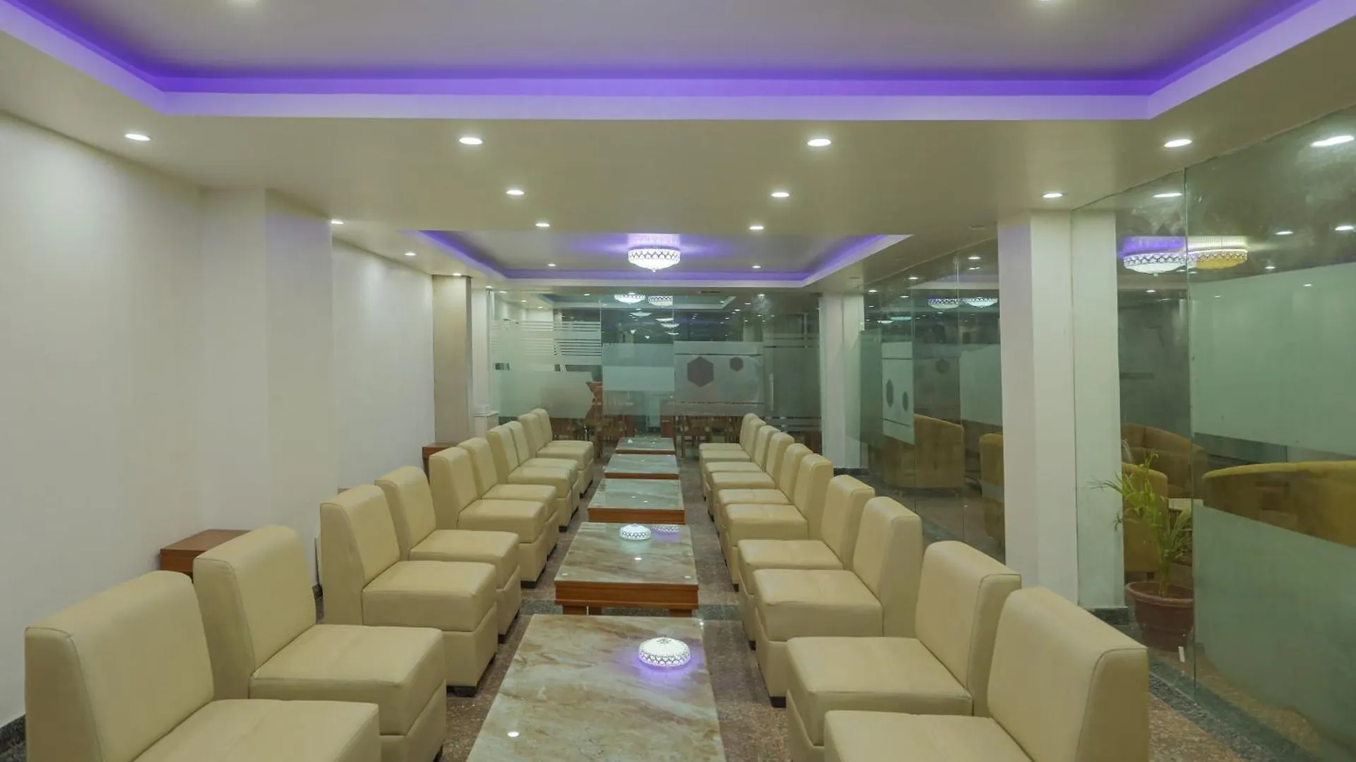 Super Townhouse Akshay Hotel Gurgaon